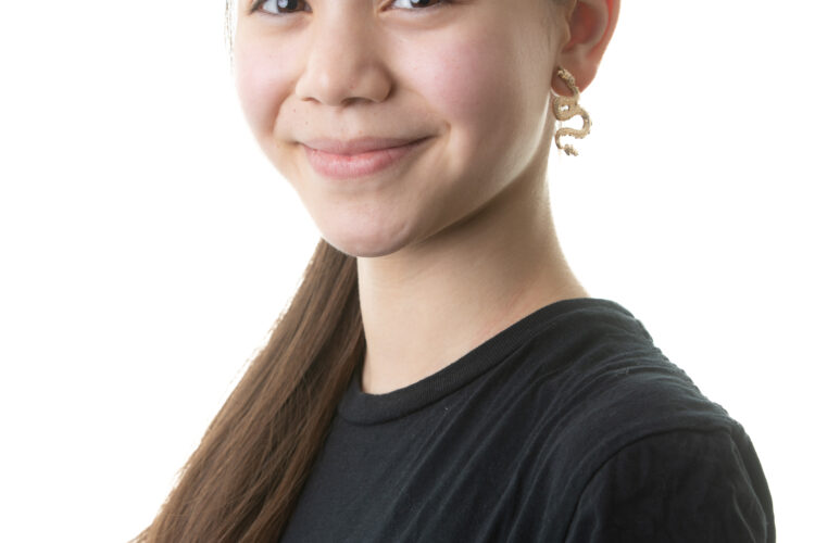 Drama scholarship Lauren headshot